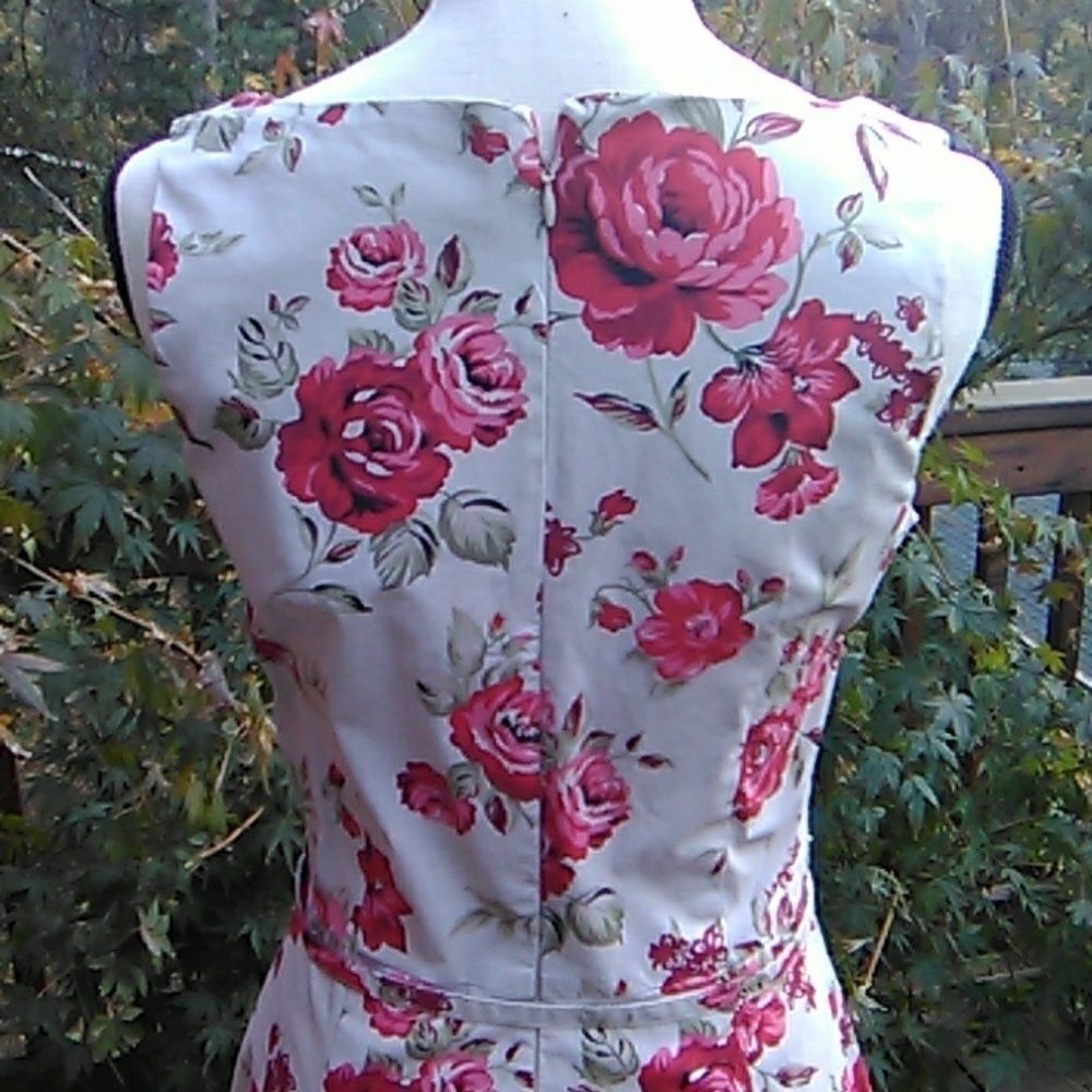 Zinc Dress  - Picture 5 of 8
